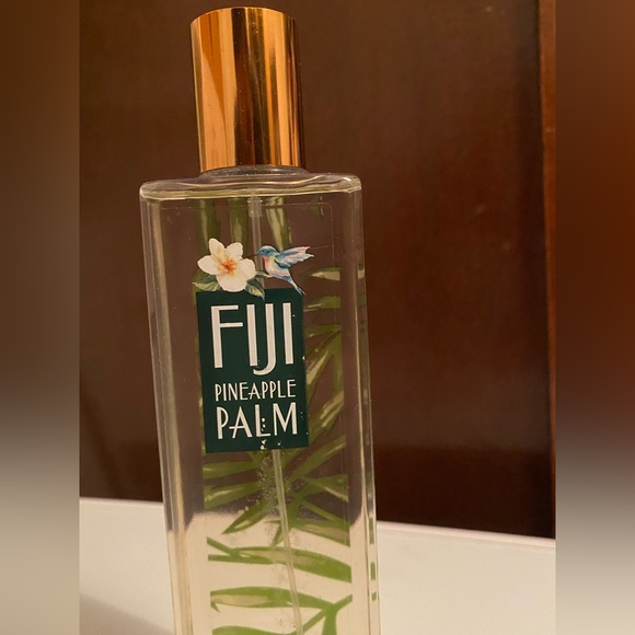 Bath and Body Works Fiji Pineapple Palm - Picture 3 of 4